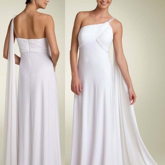 Cachet Dresses & Skirts - Cachet Women's White, One Shoulder Formal …